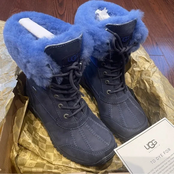 UGG Women's Fur-Lined Winter Boots Adirondack III Navy blue size 8 new with box - Picture 3 of 11